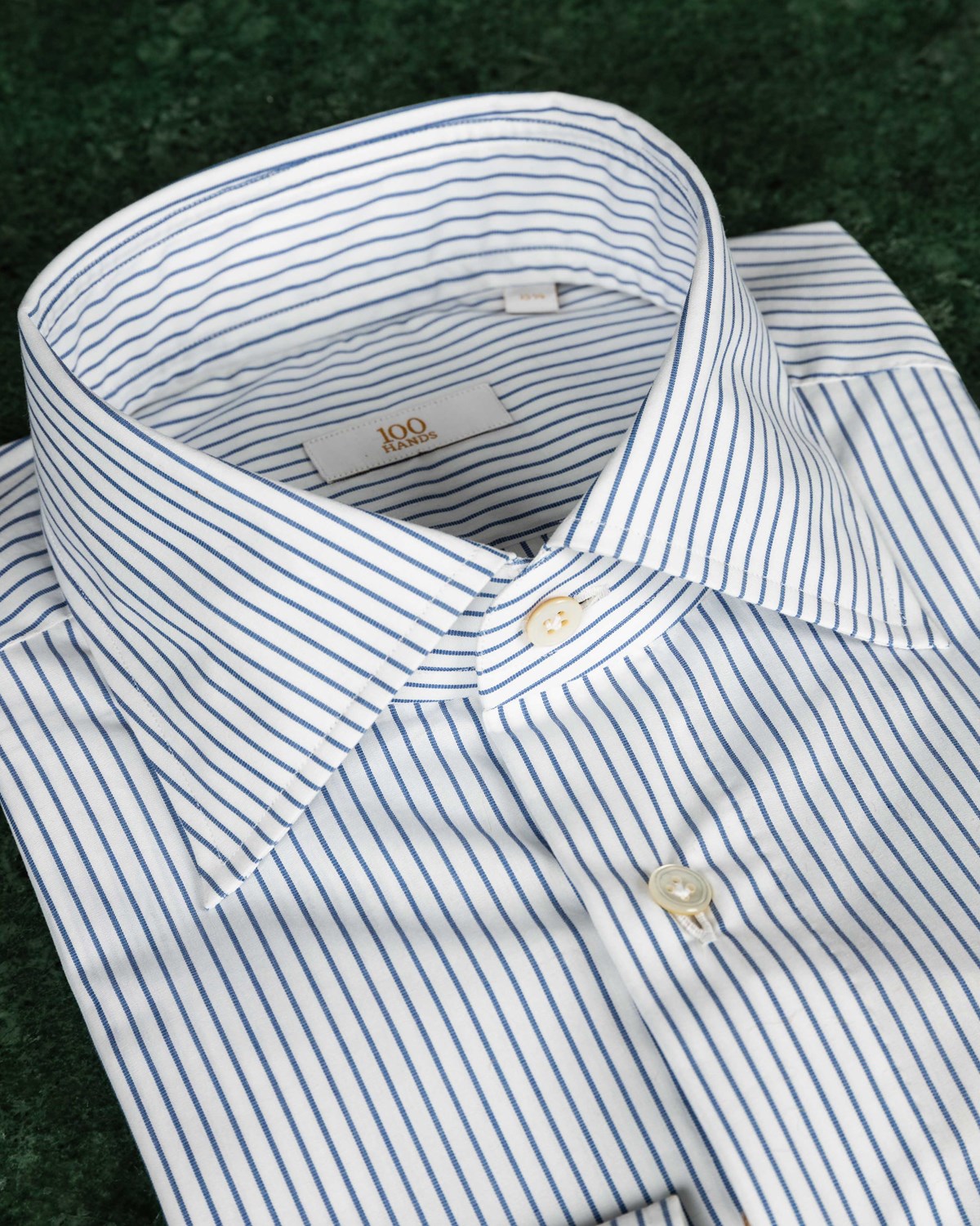 Cutaway Collar Shirt Pinstripe