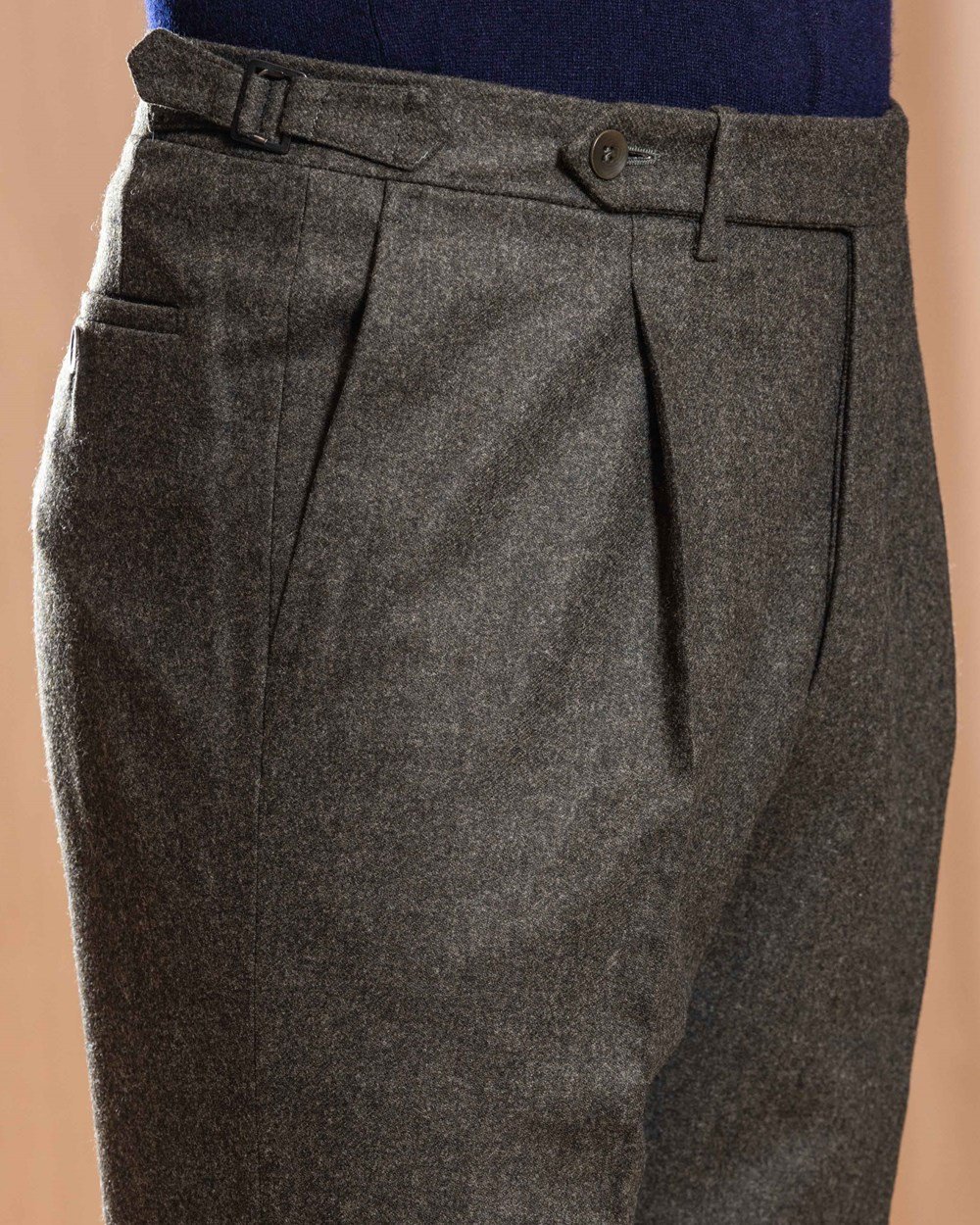 SSMTR6  Dark Grey double reverse pleats w sideadjusters Cashmerewool  midhigh waisted flannel trousers  Suitsurmesur
