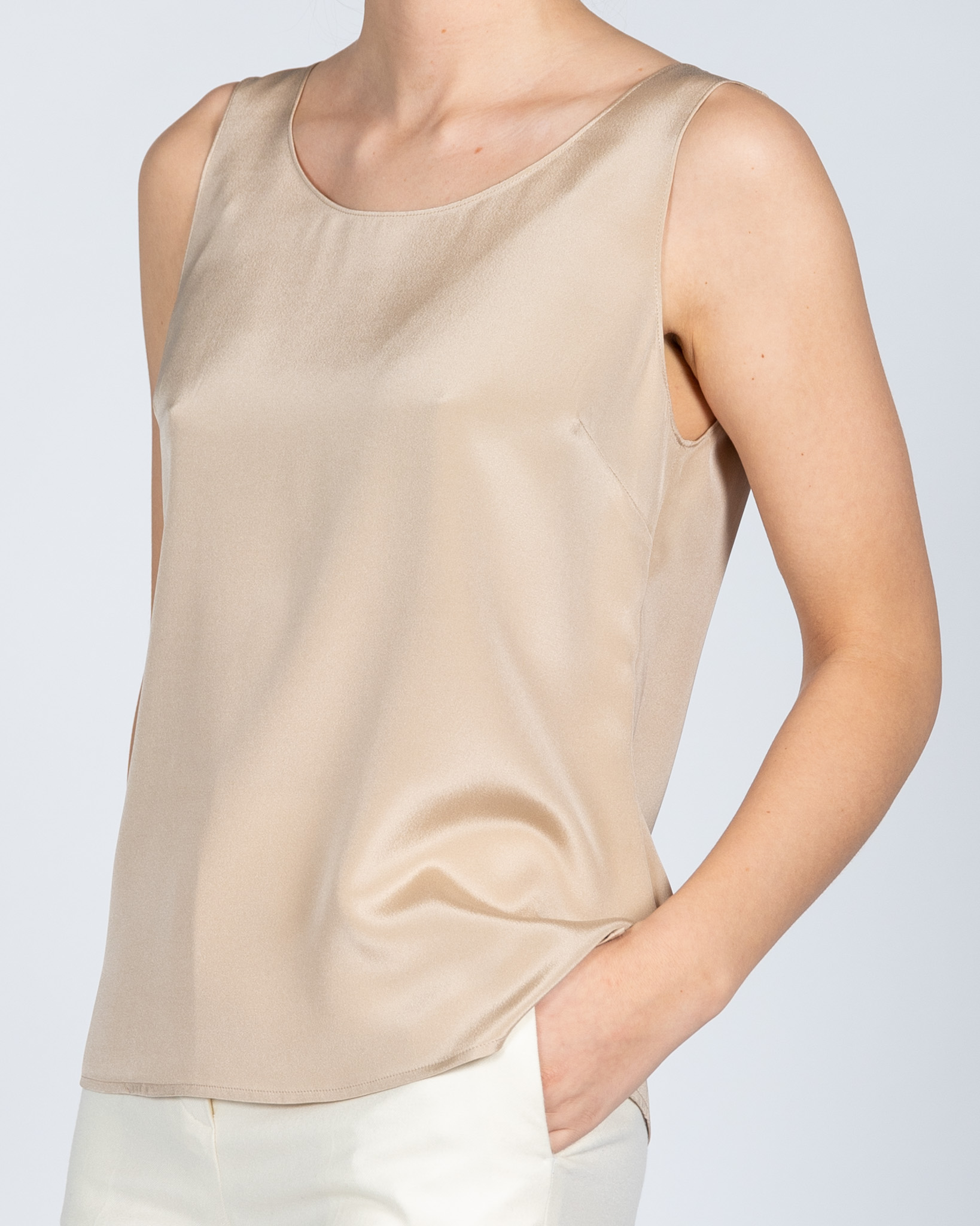 Silk Tank Top Rounded