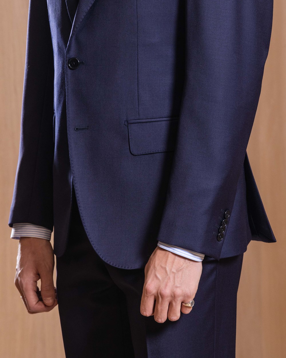 Solid s120 twill suit